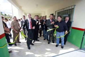 Luiz Henrique inaugura cadeia pública e centro educacional em Canoinhas