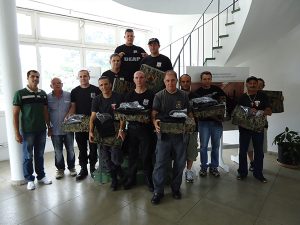 Penitenciária de Florianópolis entrega kit de uniforme aos agentes penitenciários