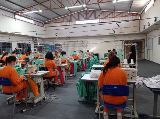 estado inaugura primeiro galpao do novo polo industrial textil do presidio feminino de chapeco 20210901 1307077329