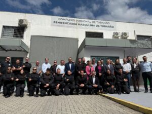 Sejuri celebra parceria entre empresa têxtil e Penitenciária de Tubarão